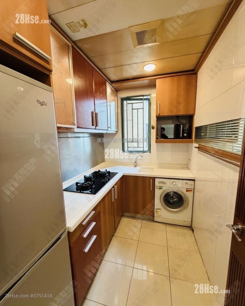 名逸居 售盘 2 房 530 平方尺