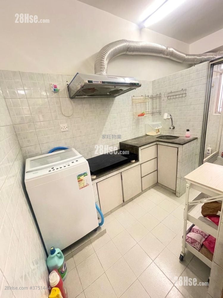 东海大厦 售盘 2 房 , 1 浴室 389 平方尺