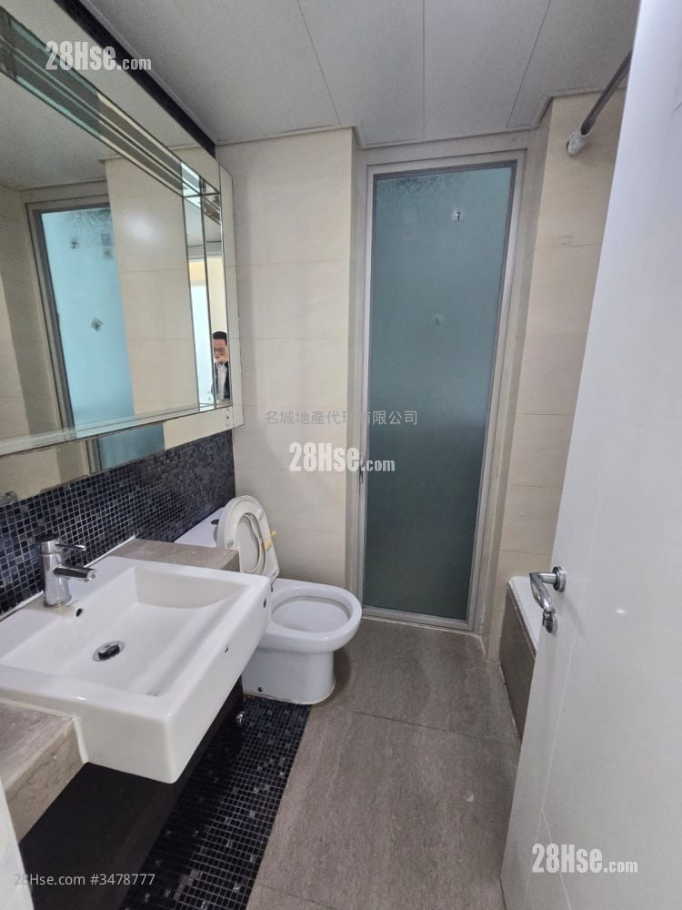 名城 售盘 3 房 , 2 浴室 785 平方尺