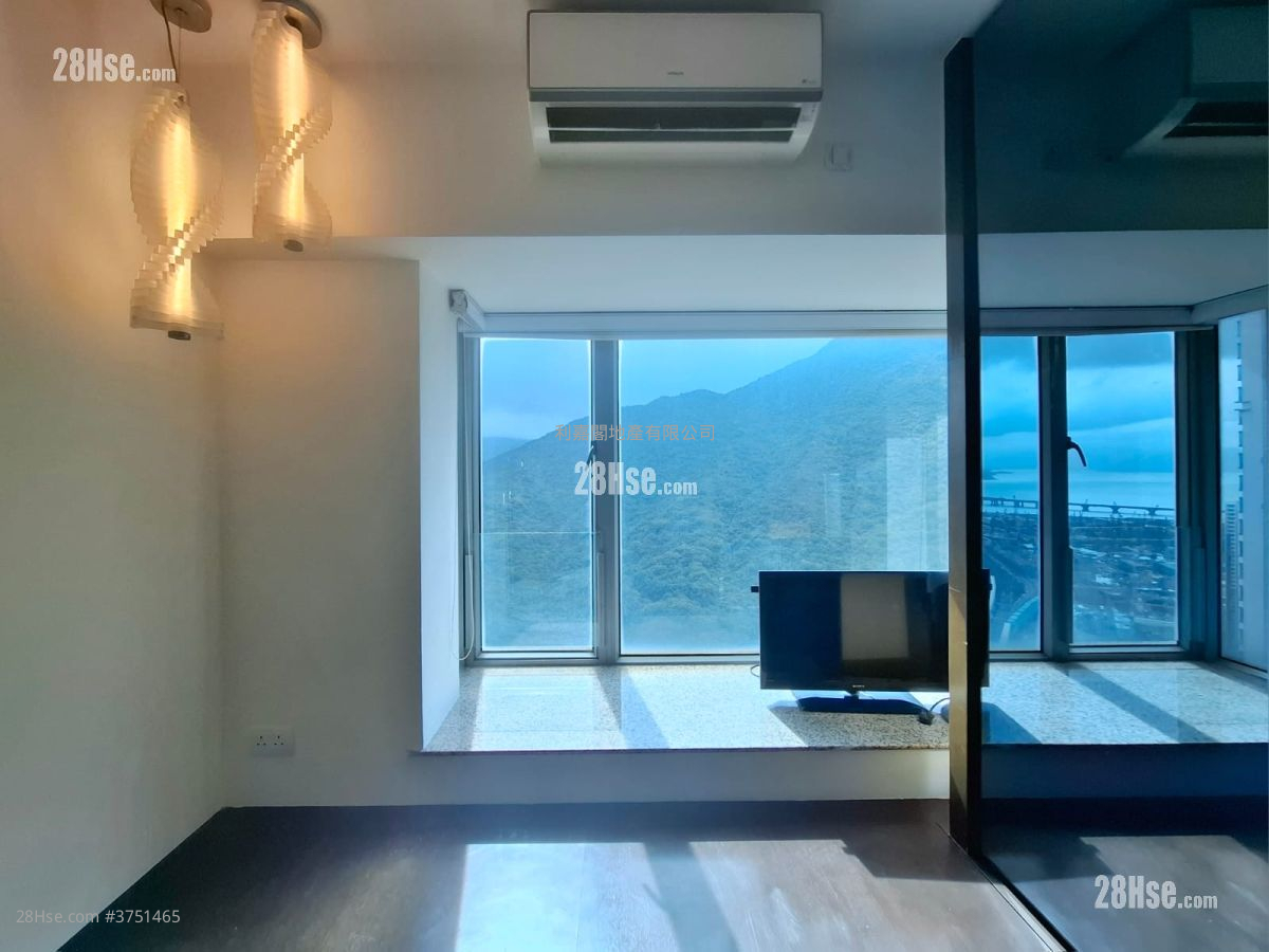 映湾园 售盘 3 房 , 2 浴室 709 平方尺