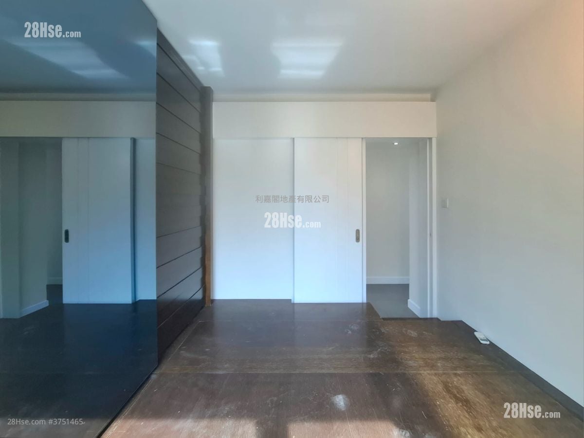 映湾园 售盘 3 房 , 2 浴室 709 平方尺