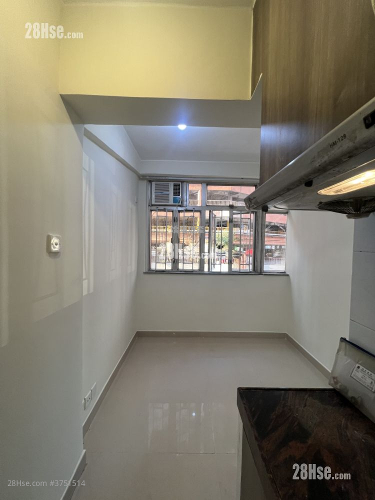 唐樓 租盤 開放式間隔 , 1 浴室 120 平方呎