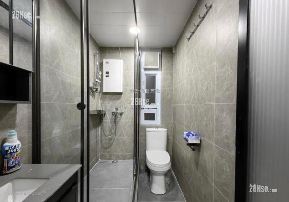 登龍閣 售盤 2 房 , 1 浴室 319 平方呎