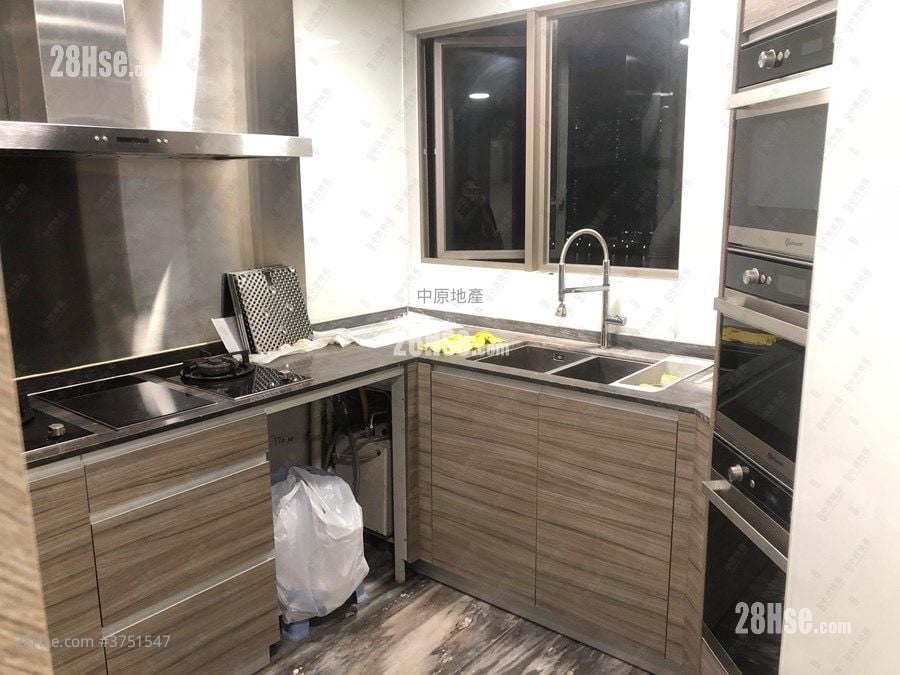 海之戀 售盤 4 房 , 3 浴室 1,163 平方呎