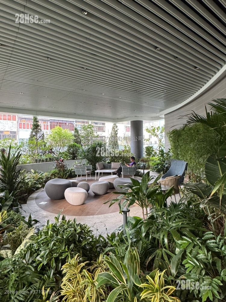 Eight Southpark Rental 1 Bedroom , 1 Bathroom 263 ft²