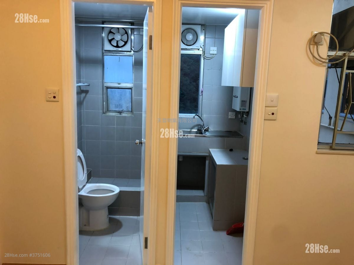 荣林大厦 售盘 2 房 , 1 浴室 270 平方尺