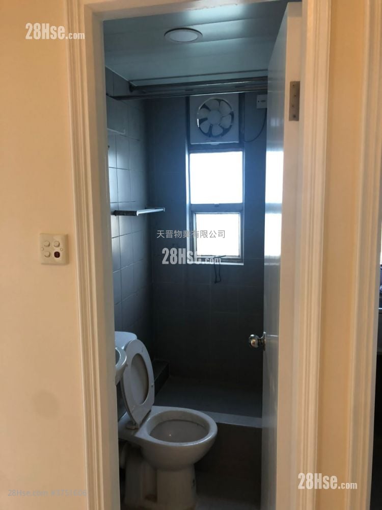 荣林大厦 售盘 2 房 , 1 浴室 270 平方尺