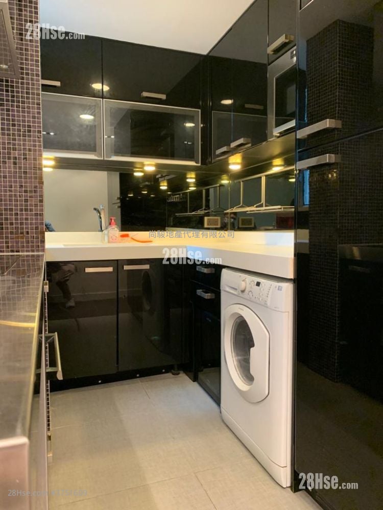 泓景臺 售盤 2 房 , 1 浴室 490 平方呎