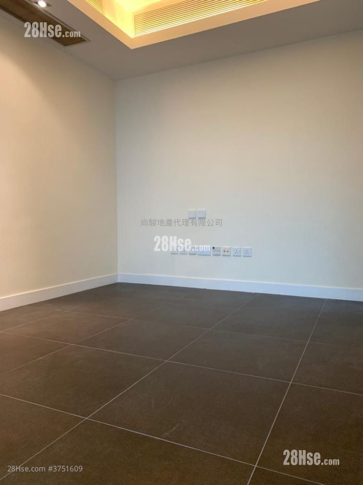 泓景臺 售盤 2 房 , 1 浴室 490 平方呎