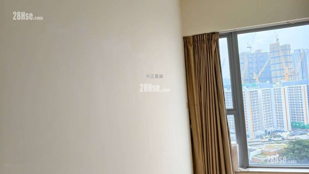 The Latitude Sell 4 Bedrooms , 3 Bathrooms 1,333 ft²