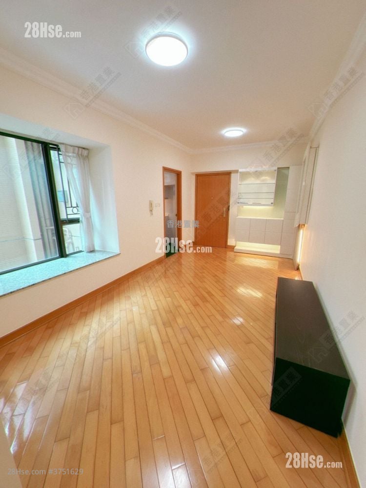 Liberte Sell 2 Bedrooms , 1 Bathroom 522 ft²