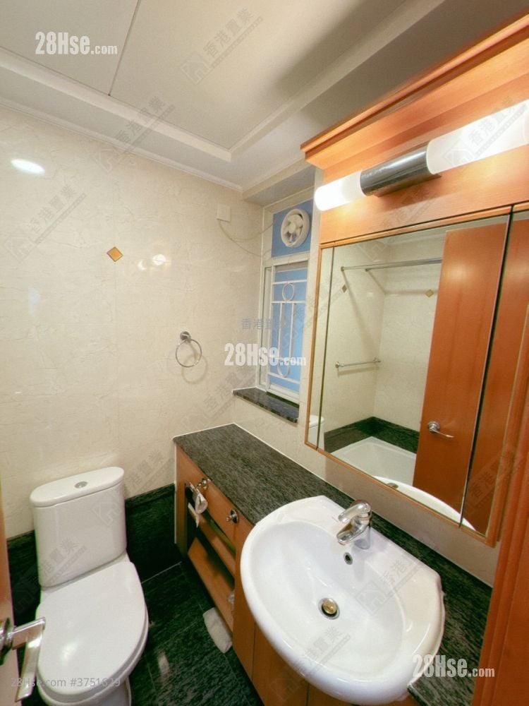 Liberte Sell 2 Bedrooms , 1 Bathroom 522 ft²