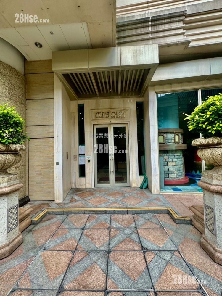 Uptown Sell 5+ Bedrooms , 4 Bathrooms 1,666 ft²