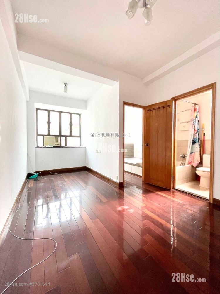 单幢楼房 售盘 1 房 290 平方尺