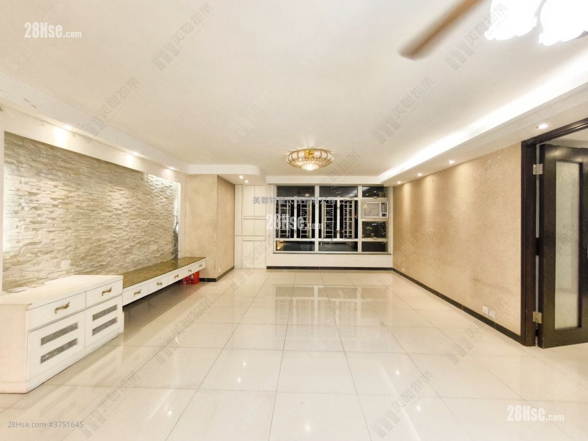 美孚新邨 售盤 3 房 , 2 浴室 1,121 平方呎