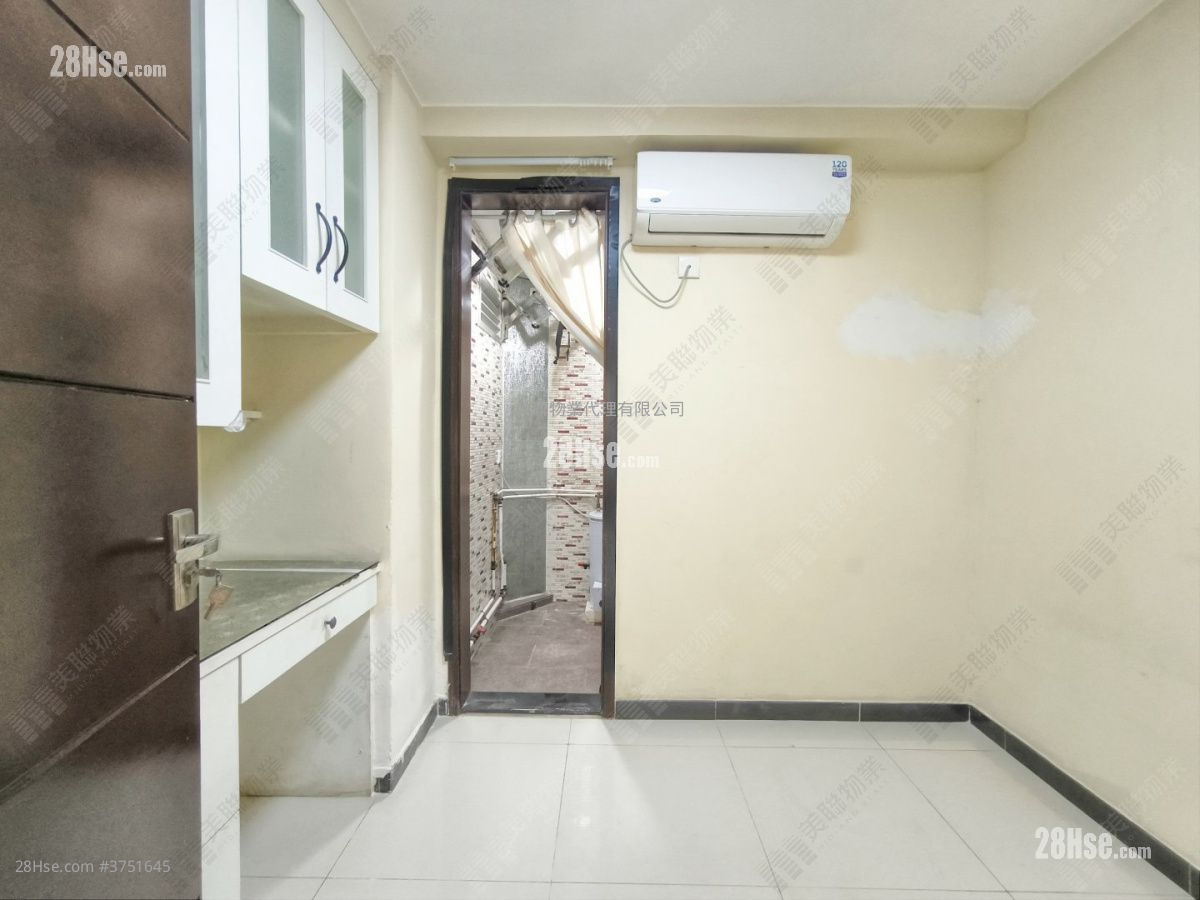 美孚新邨 售盤 3 房 , 2 浴室 1,121 平方呎