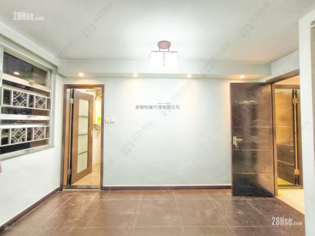 美孚新邨 售盤 3 房 , 2 浴室 1,121 平方呎