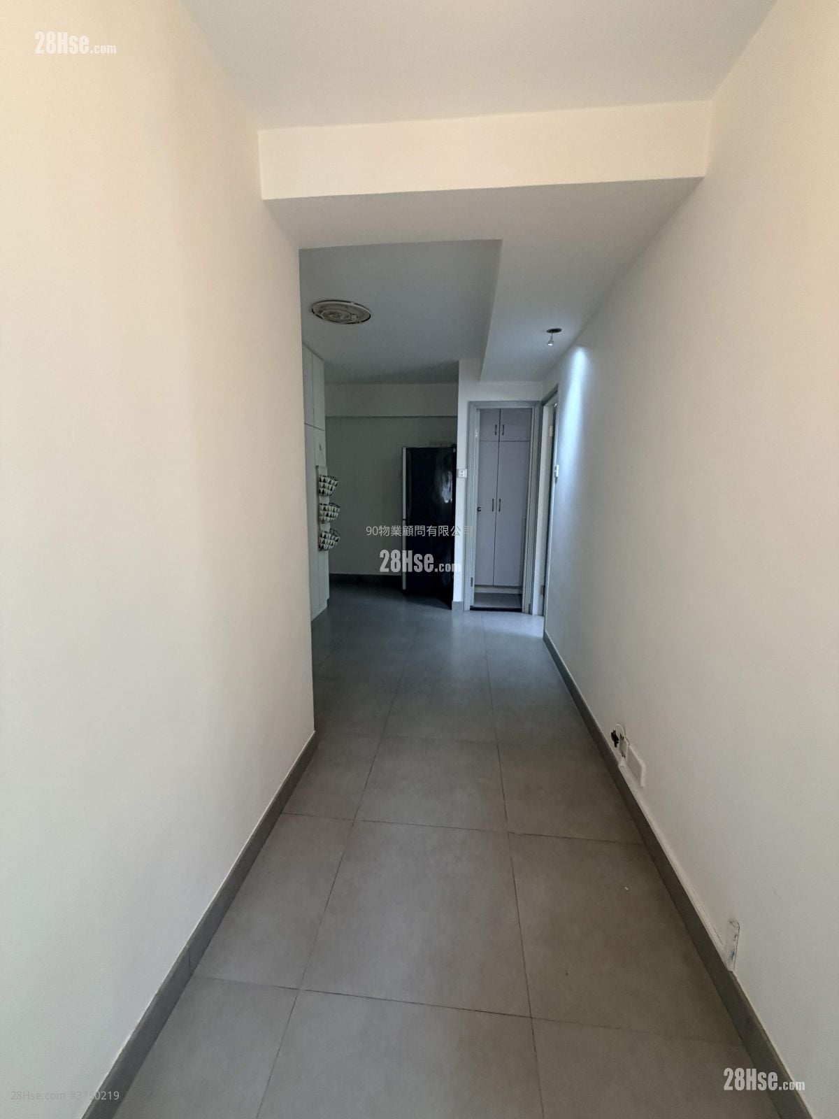 启发大厦 售盘 380 平方尺