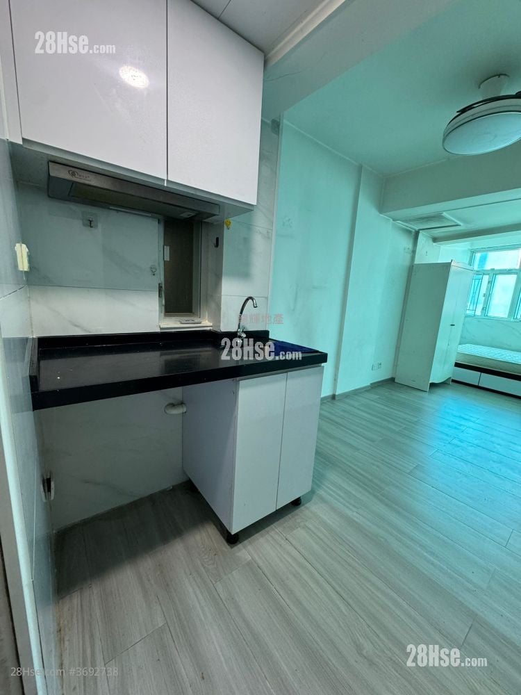 Bulkeley Building Rental Studio , 1 Bathroom 200 ft²