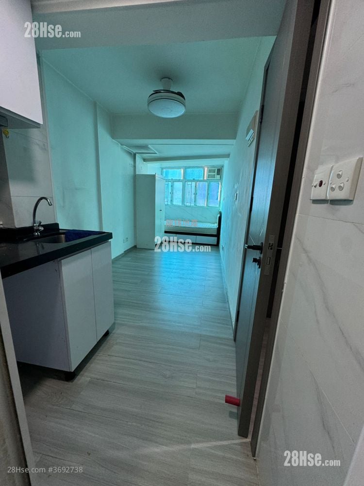 Bulkeley Building Rental Studio , 1 Bathroom 200 ft²