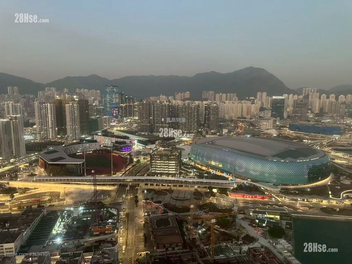 Grand Waterfront Sell 3 Bedrooms , 2 Bathrooms 898 ft²