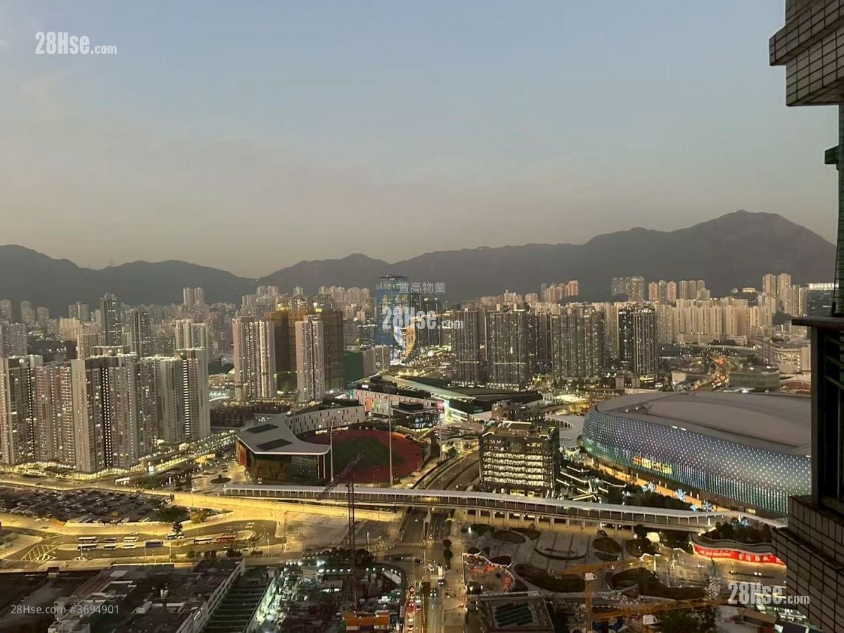 Grand Waterfront Sell 3 Bedrooms , 2 Bathrooms 898 ft²