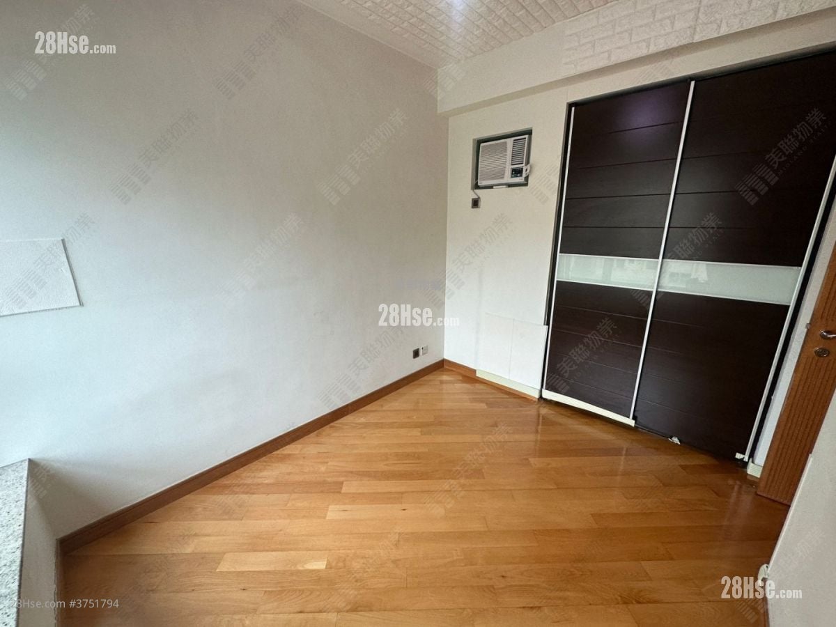 名贤居 售盘 2 房 , 1 浴室 515 平方尺