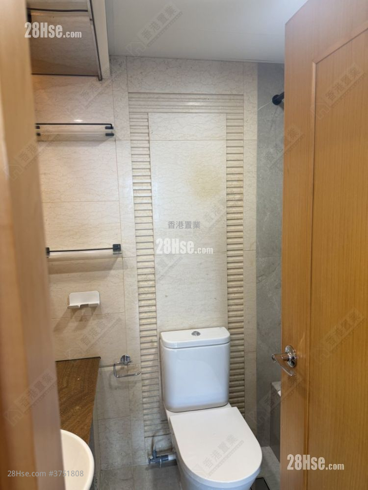 君匯港 租盤 2 房 , 1 浴室 478 平方呎