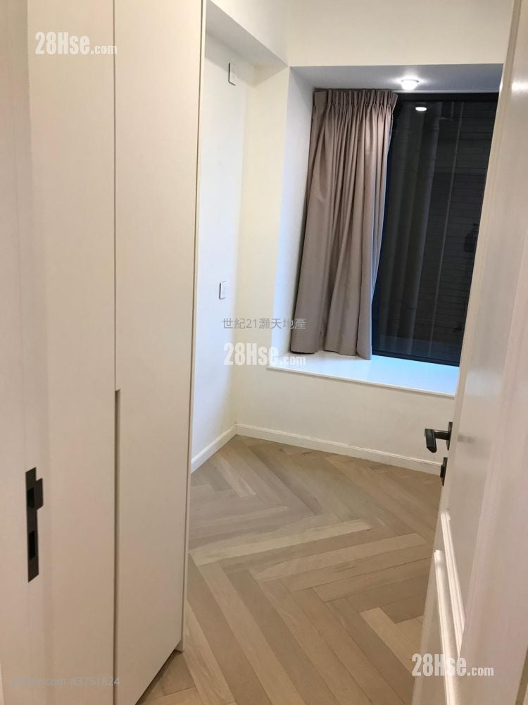 The Balmoral Sell 4 Bedrooms , 3 Bathrooms 1,607 ft²