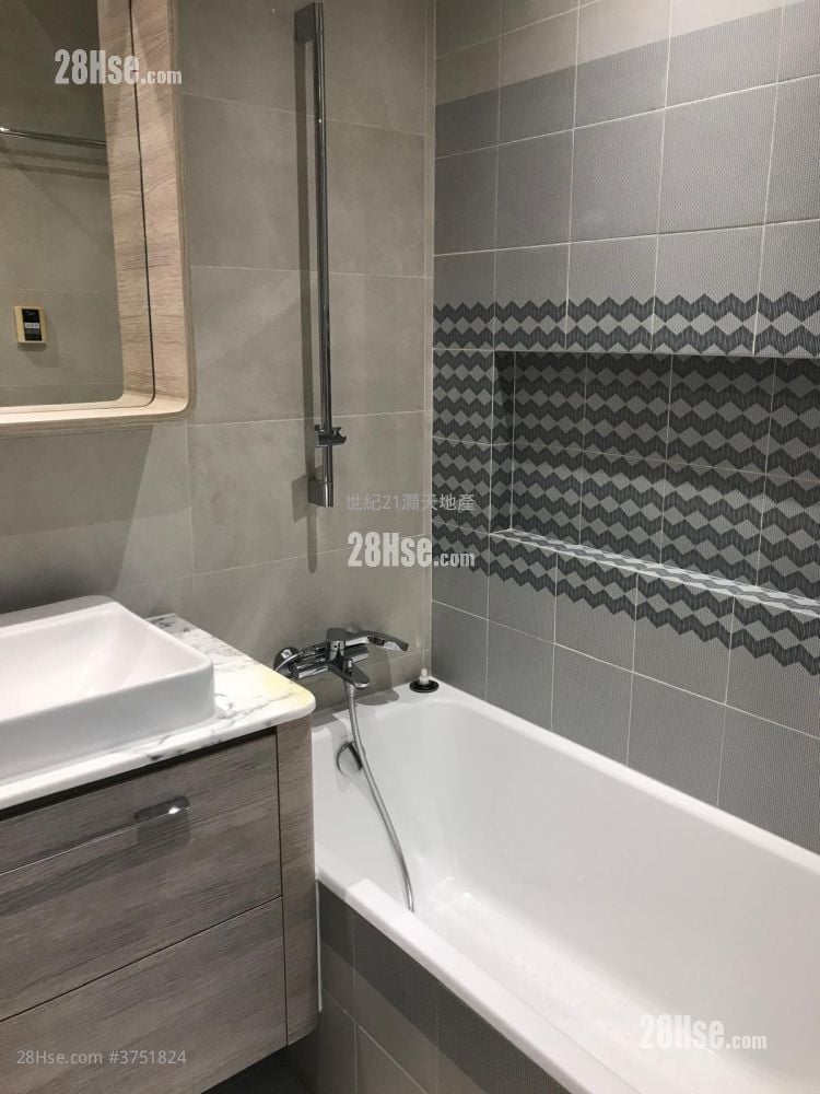 The Balmoral Sell 4 Bedrooms , 3 Bathrooms 1,607 ft²