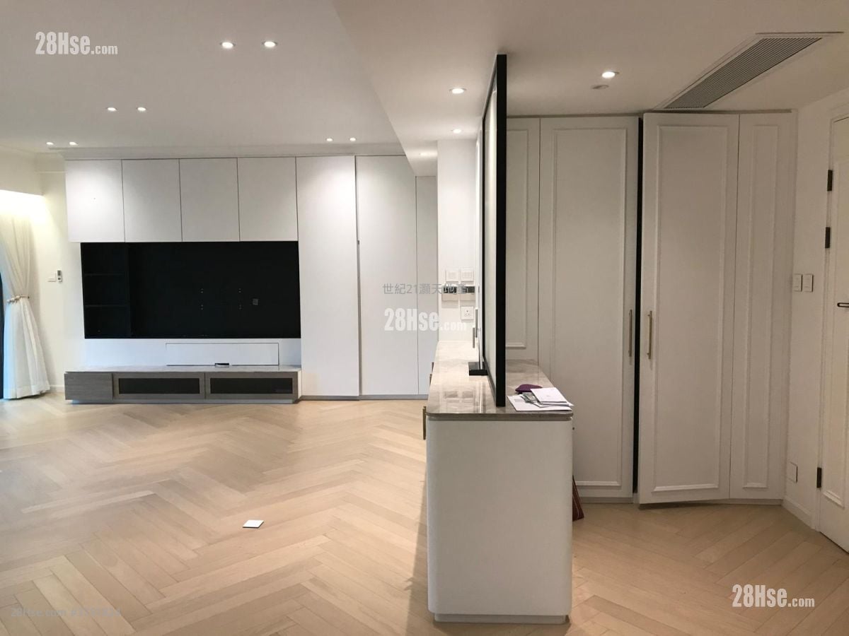 The Balmoral Sell 4 Bedrooms , 3 Bathrooms 1,607 ft²