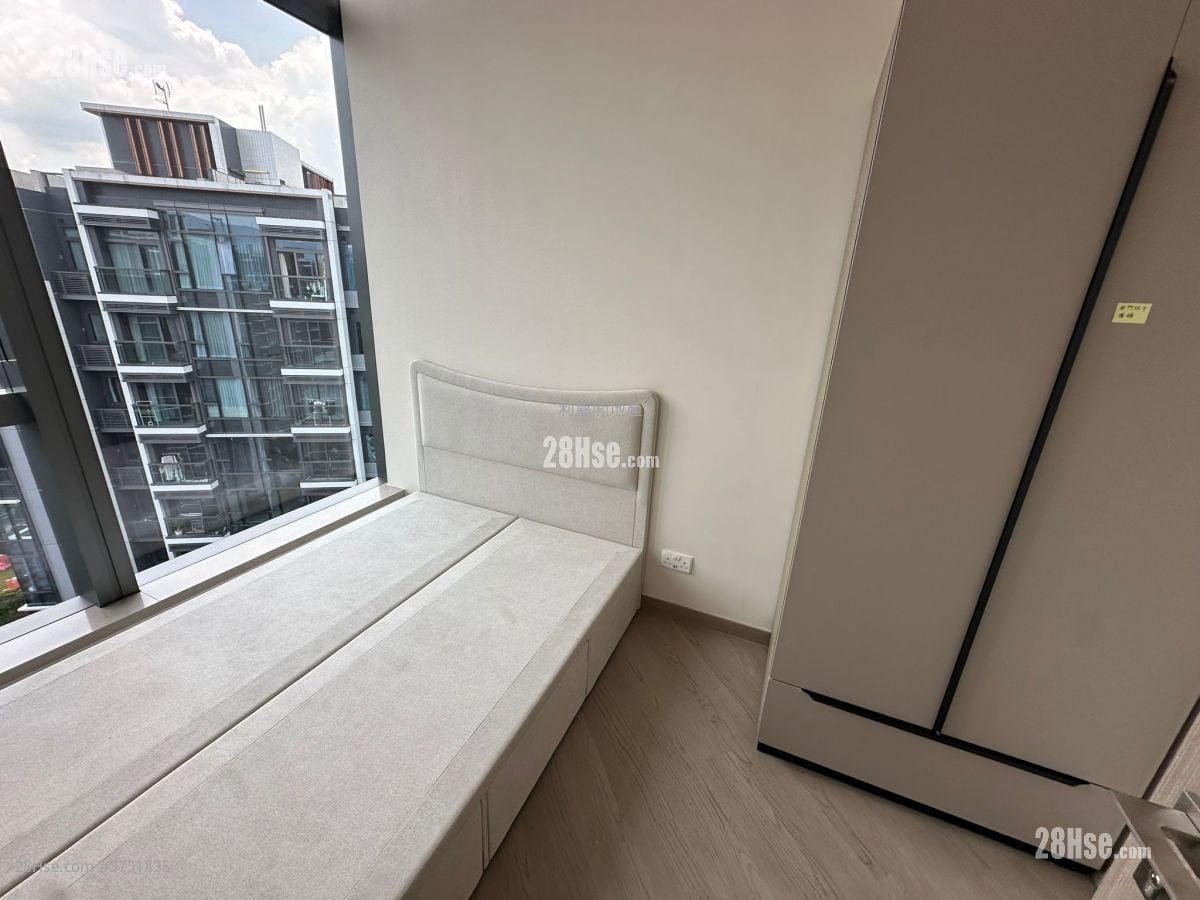 Silicon Hill Sell 2 Bedrooms , 1 Bathroom 403 ft²