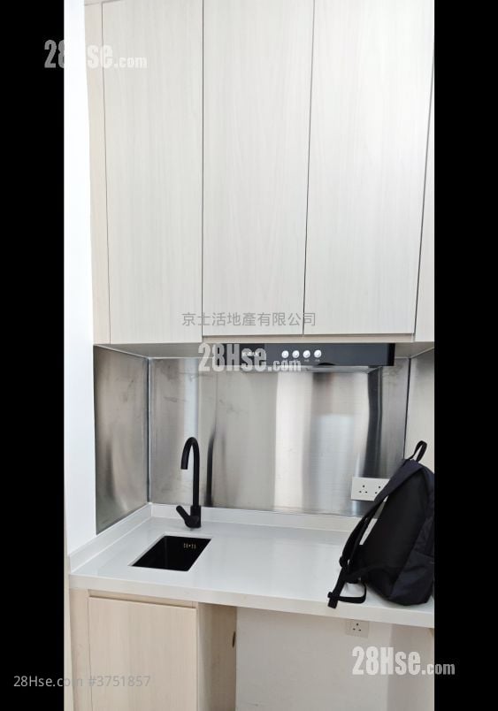 Chinese Mansion Rental 5+ Bedrooms , 5+ Bathrooms 100 ft²