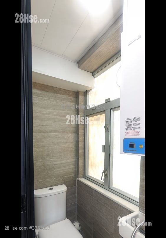 Chinese Mansion Rental 5+ Bedrooms , 5+ Bathrooms 100 ft²