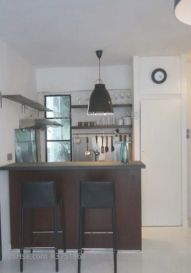 唐楼 租盘 2 房 , 1 浴室 531 平方尺