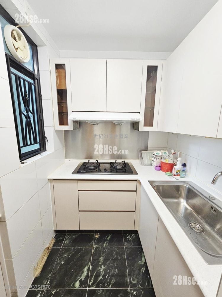 爱琴海岸 售盘 3 房 , 1 浴室 623 平方尺