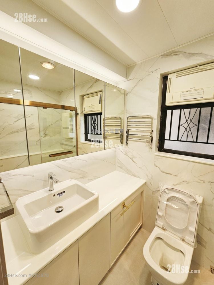 爱琴海岸 售盘 3 房 , 1 浴室 623 平方尺