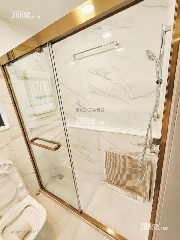 爱琴海岸 售盘 3 房 , 1 浴室 623 平方尺