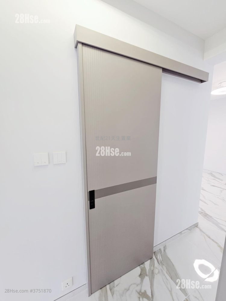 爱琴海岸 售盘 3 房 , 1 浴室 623 平方尺