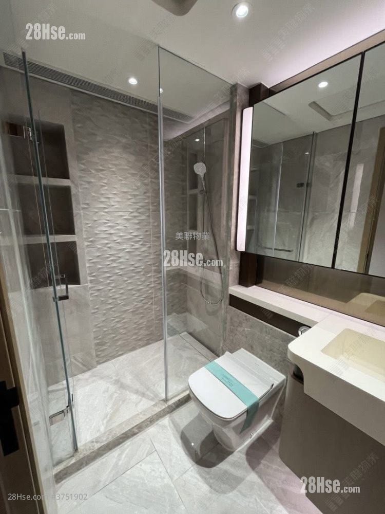 Montego Bay Sell 271 ft²