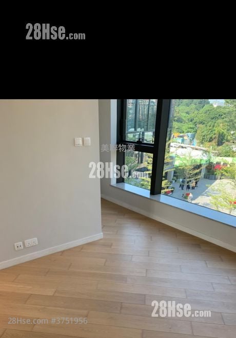 master room: The Hampstead Reach Sell 4 Bedrooms , 5+ Bathrooms 1,772 ft²