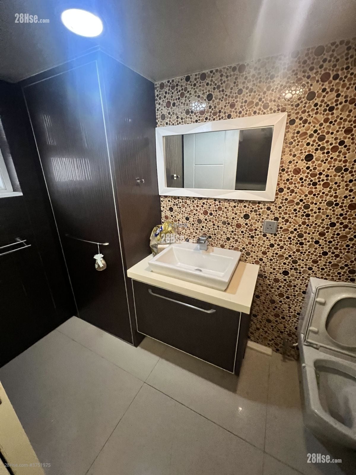 Palm Springs Sell 3 Bedrooms 1,377 ft²