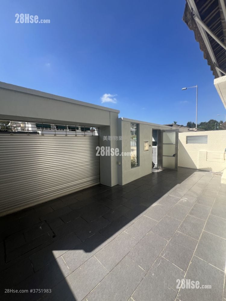 Fairview Park Sell 3 Bedrooms 1,035 ft²