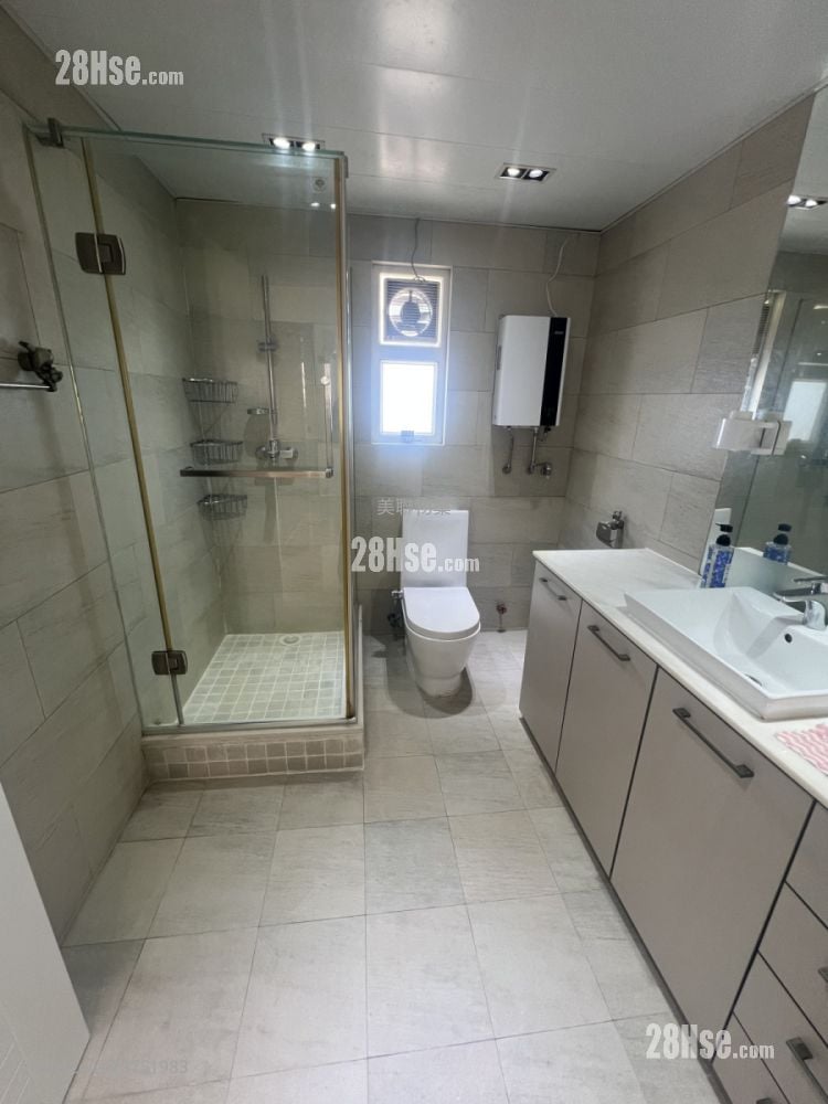 Fairview Park Sell 3 Bedrooms 1,035 ft²