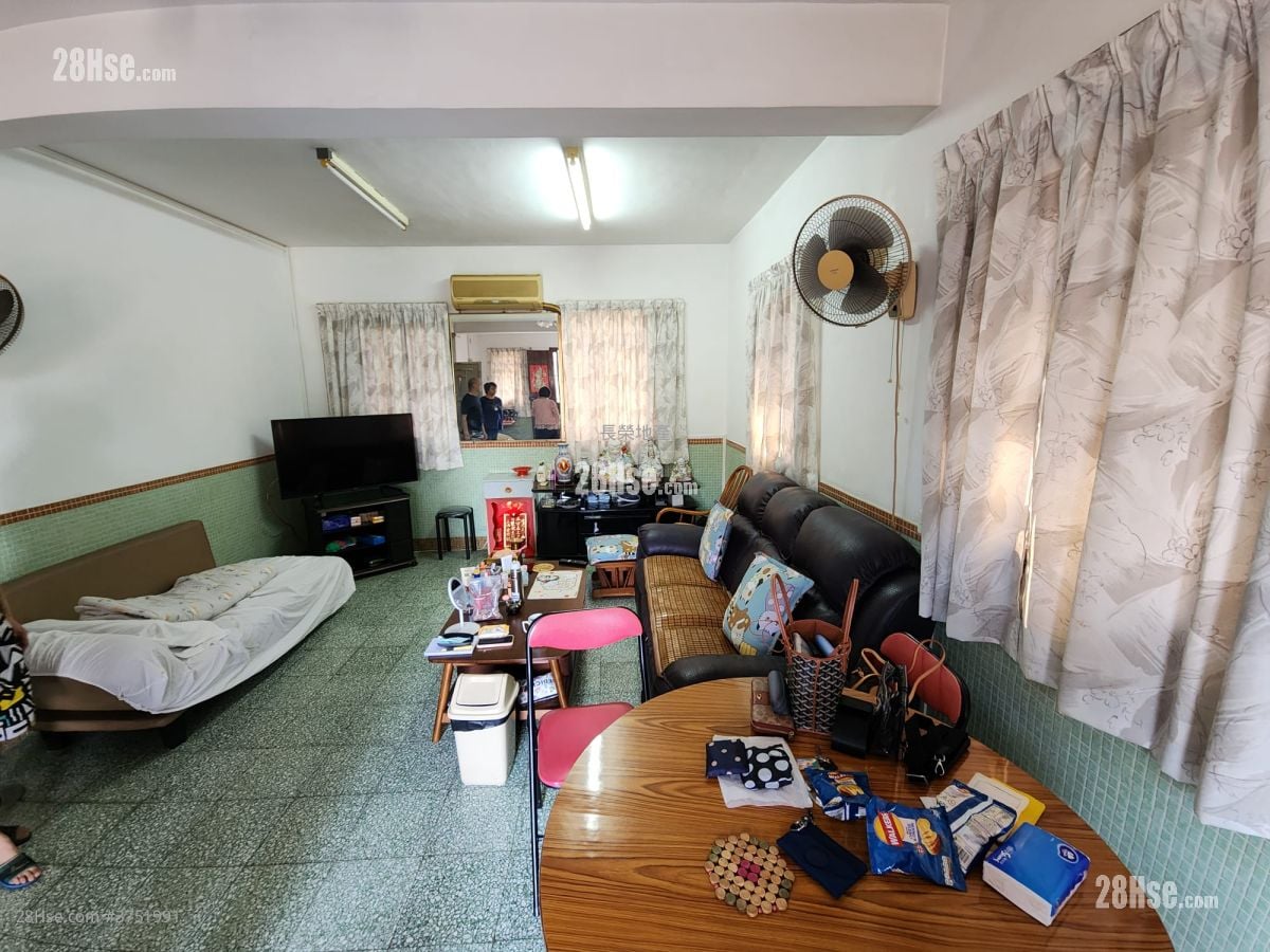 村屋 售盘 1,750 平方尺