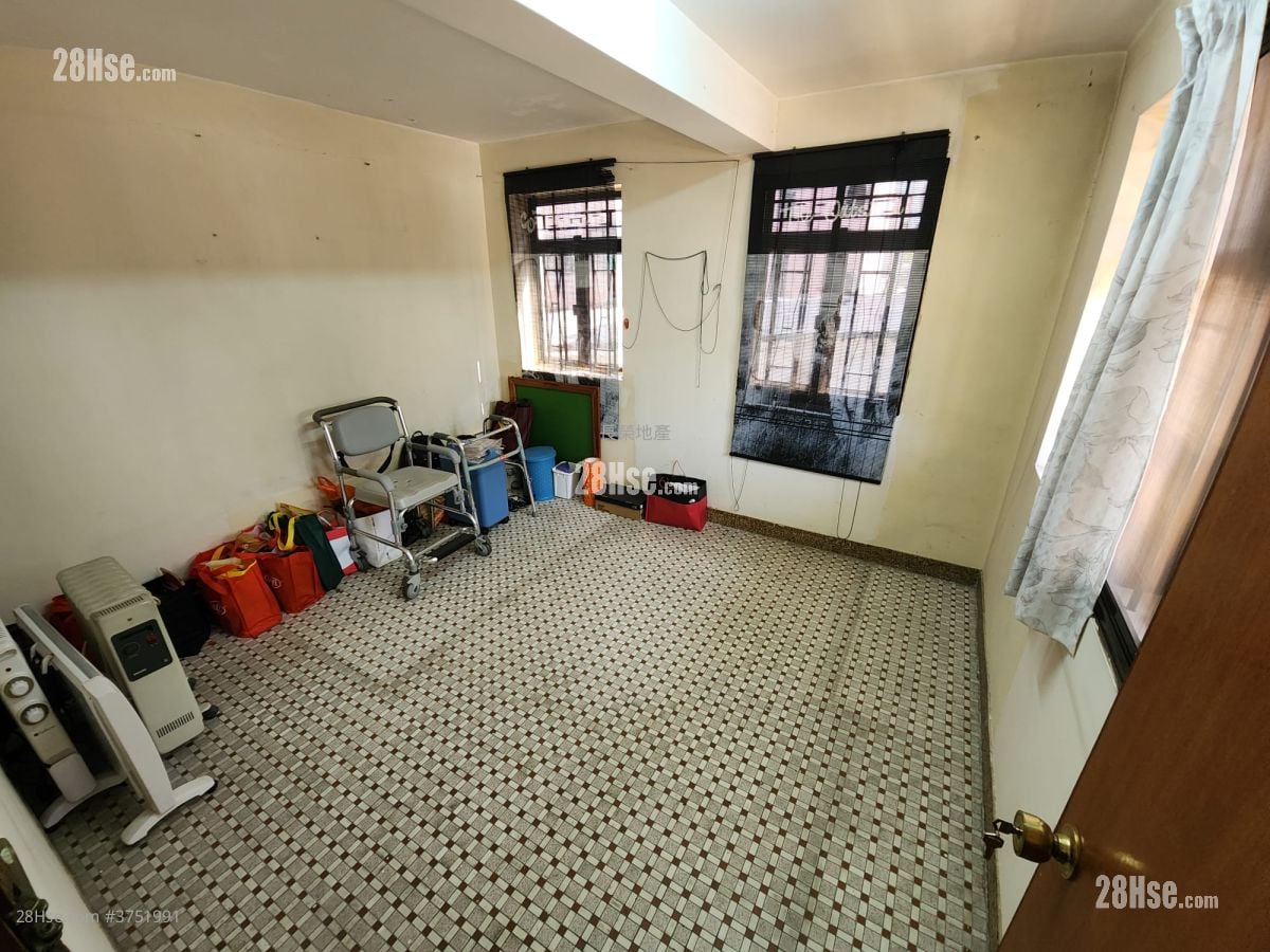 村屋 售盘 1,750 平方尺