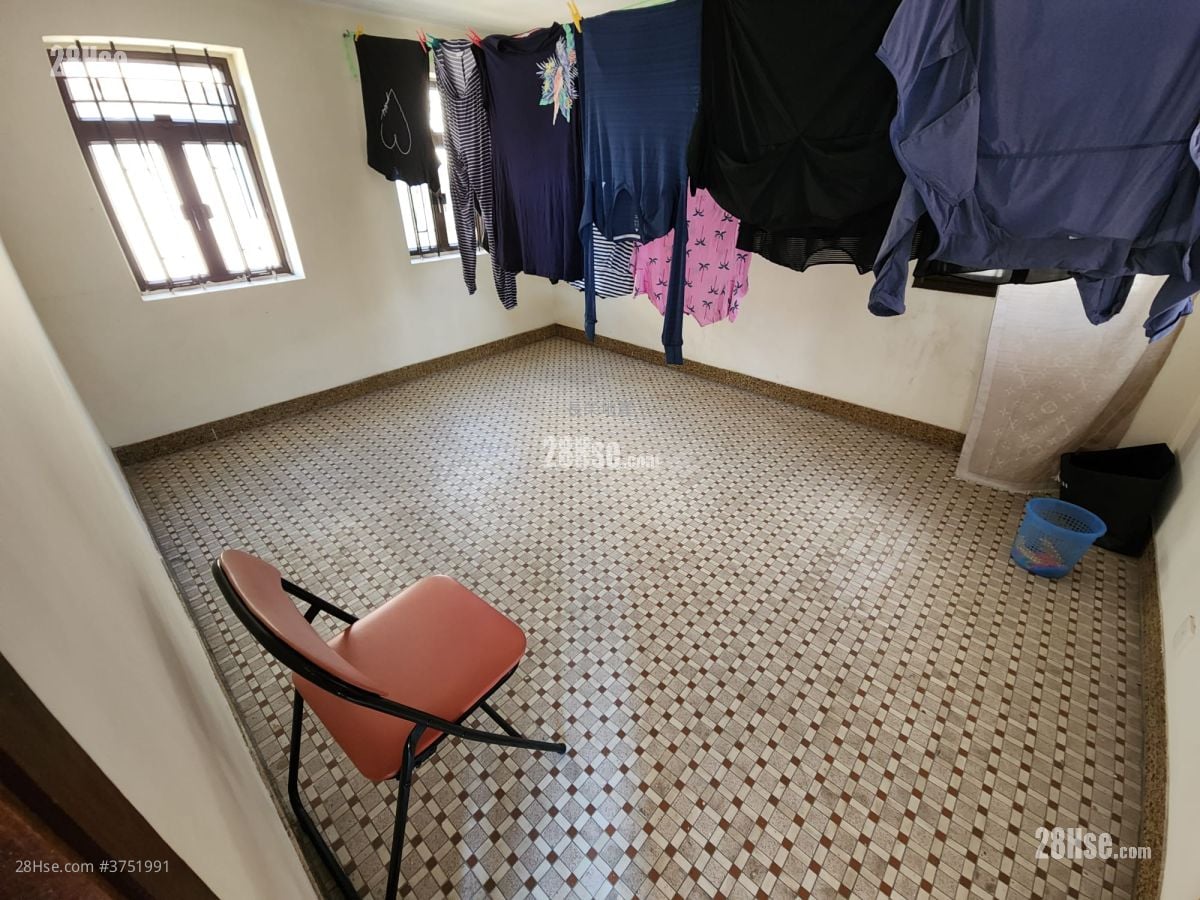 村屋 售盘 1,750 平方尺