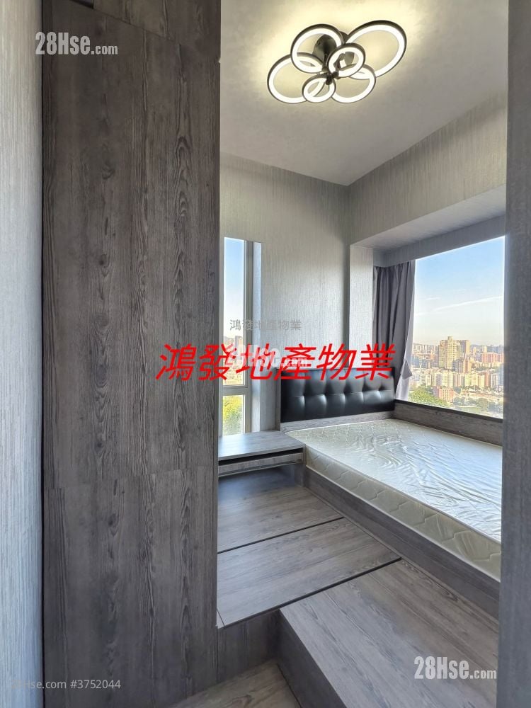 Gardenia Sell 2 Bedrooms , 2 Bathrooms 484 ft²