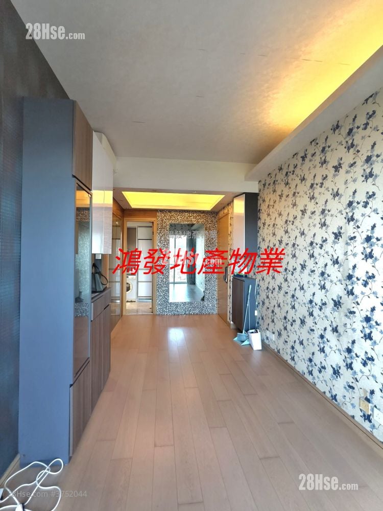 Gardenia Sell 2 Bedrooms , 2 Bathrooms 484 ft²