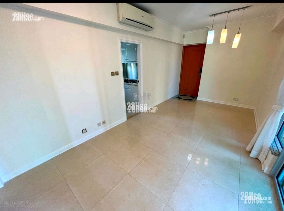 泓景台 售盘 3 房 , 2 浴室 658 平方尺